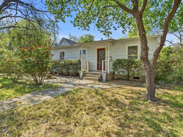 1513 W St Johns Ave, Austin, TX 78757
