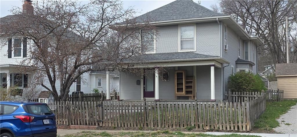 306 E Franklin Street, Liberty, MO 64068 Main Photo