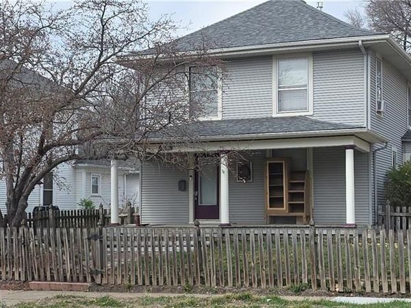 306 E Franklin Street, Liberty, MO 64068