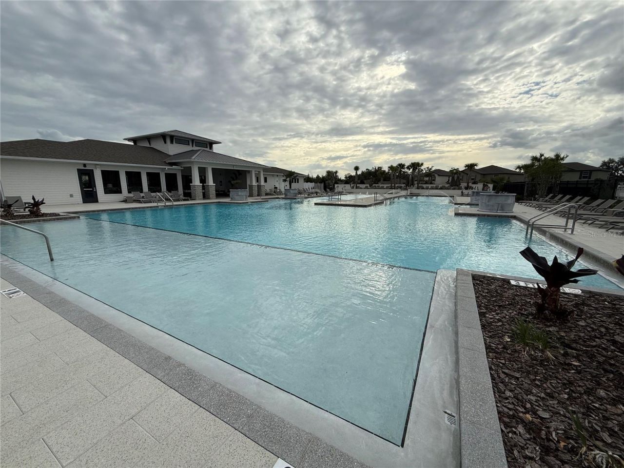 36370 Well Hill Way, Zephyrhills, FL 33541 Photo