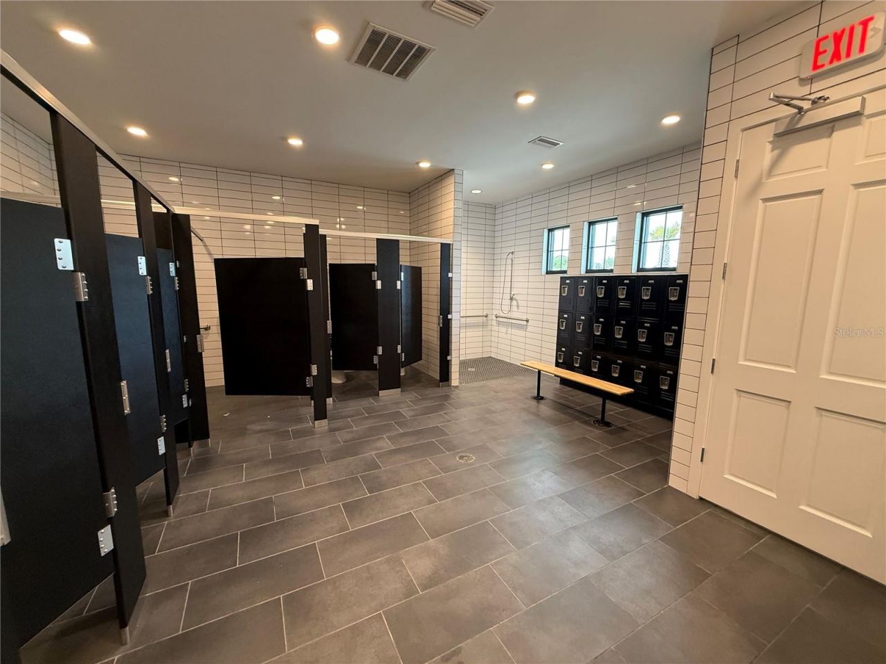 36370 Well Hill Way, Zephyrhills, FL 33541 Photo