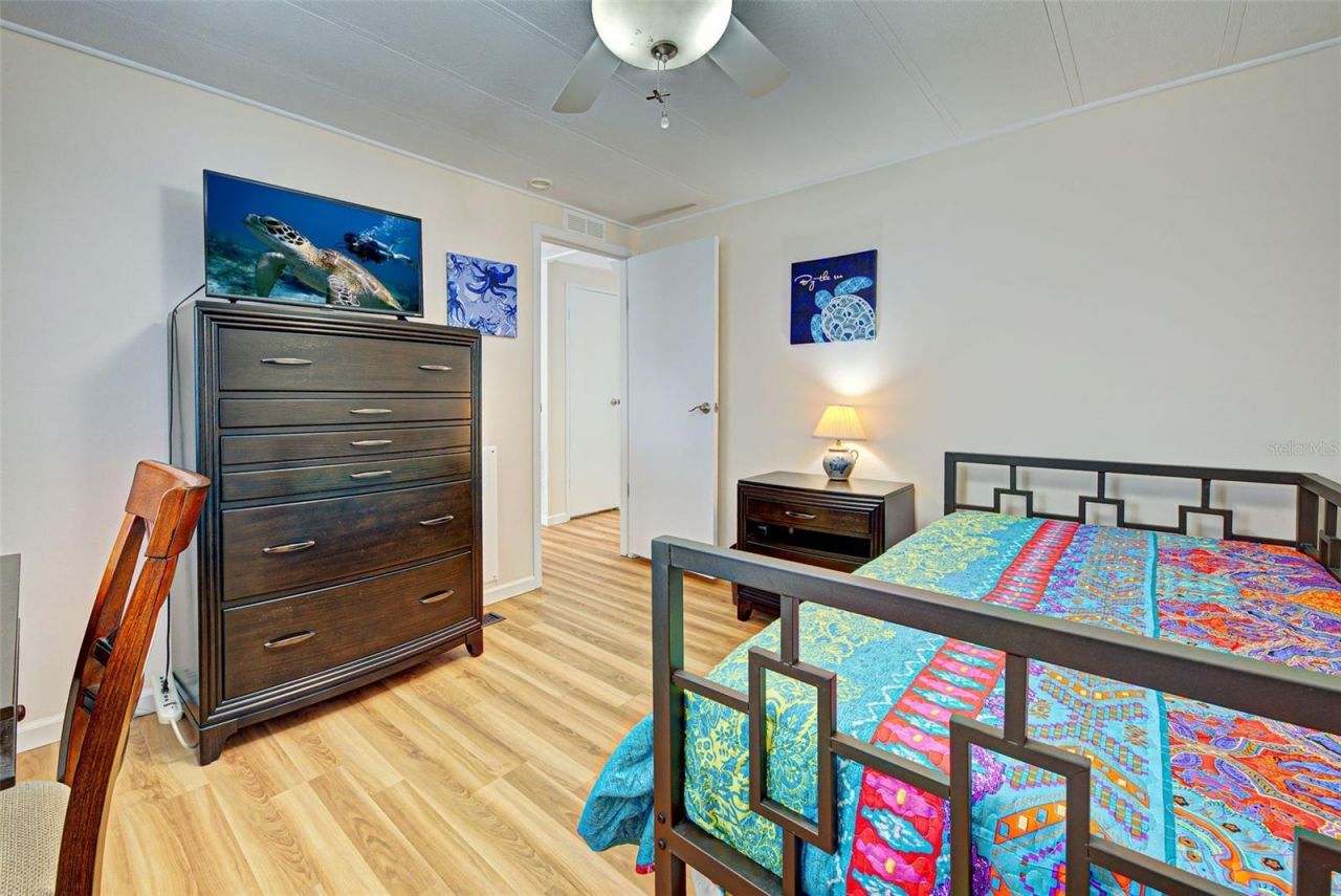 166 Edgewood Drive, Osprey, FL 34229 Photo