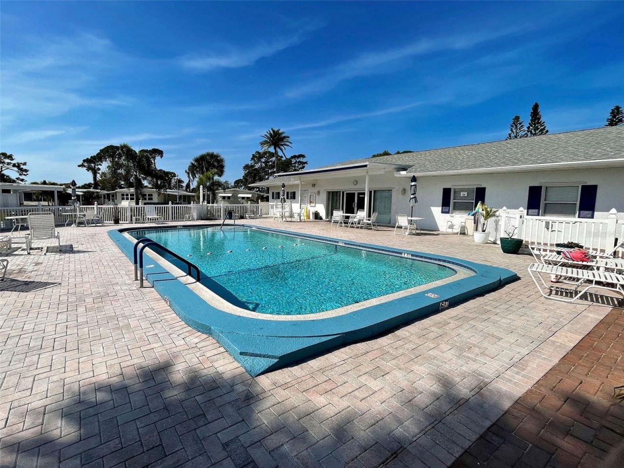 166 Edgewood Drive, Osprey, FL 34229 Photo