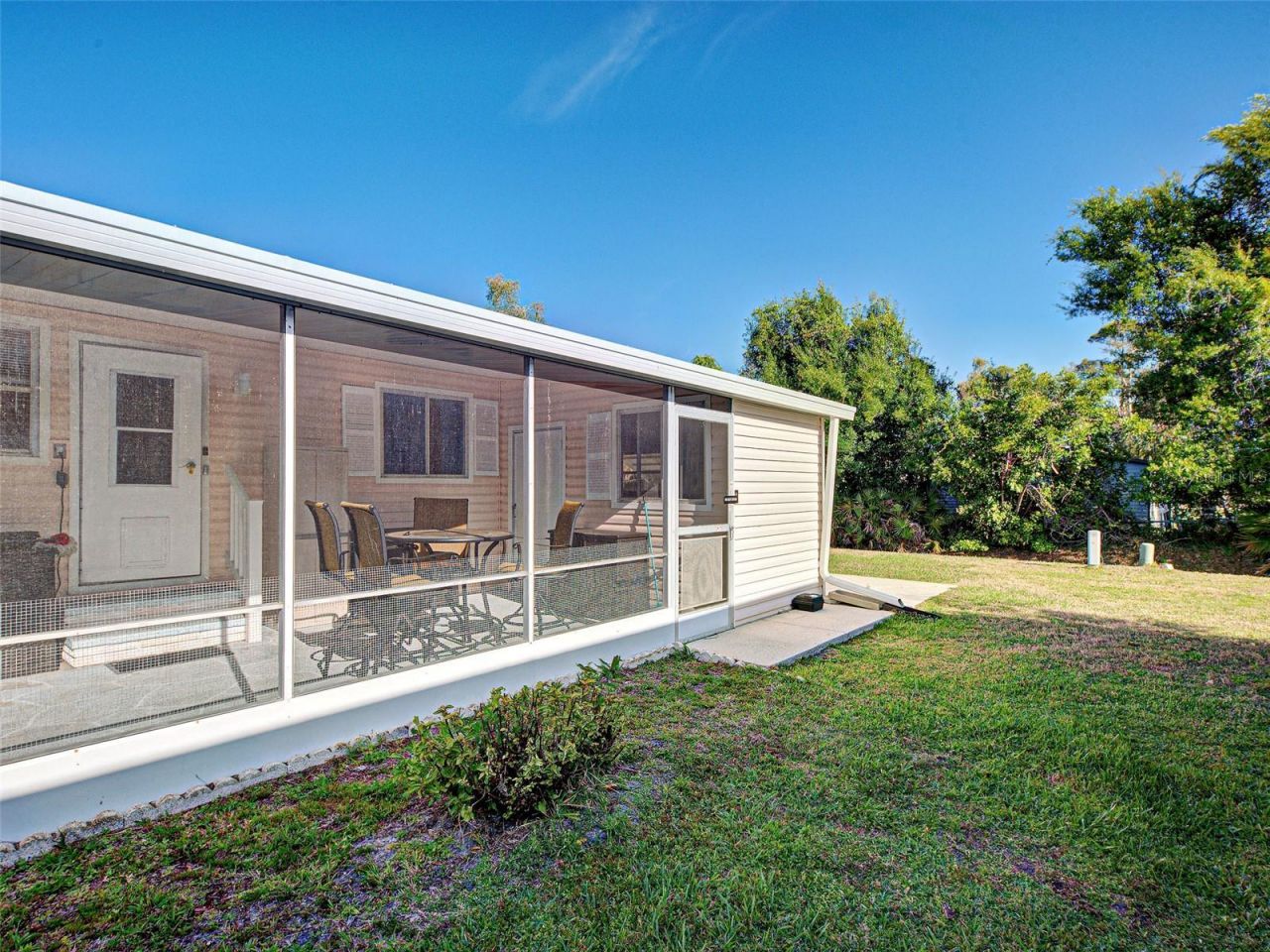 166 Edgewood Drive, Osprey, FL 34229 Photo