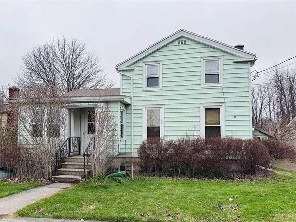 207 S Clinton Street, Albion, NY 14411