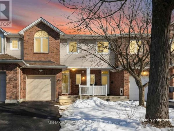 988 Lucille Way, Ottawa, ON K4A4J2