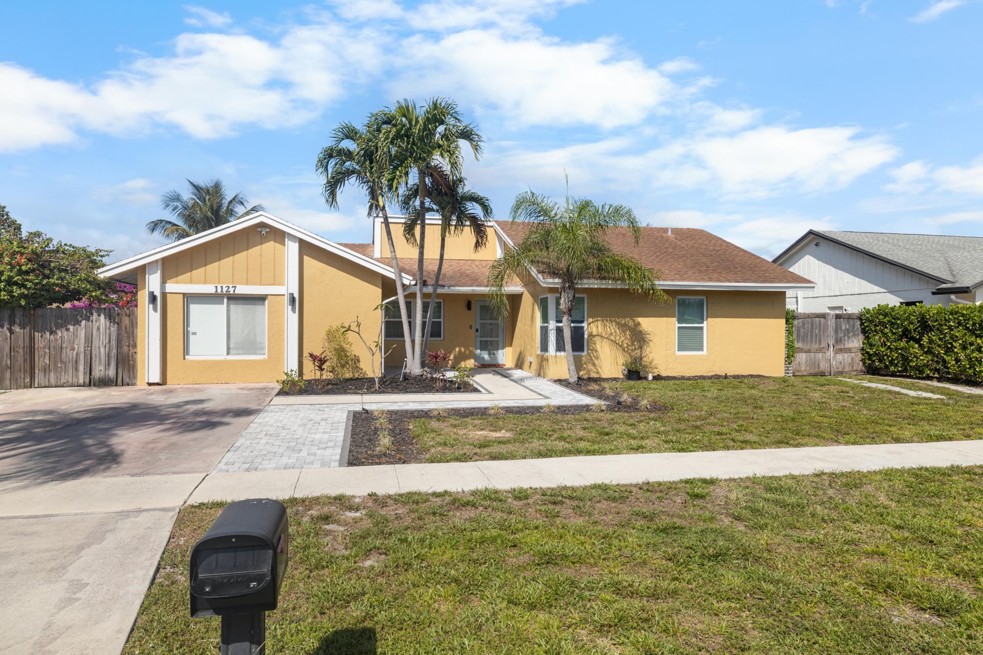 1127 NW 9th Street, Boynton Beach, FL 33426 Photo