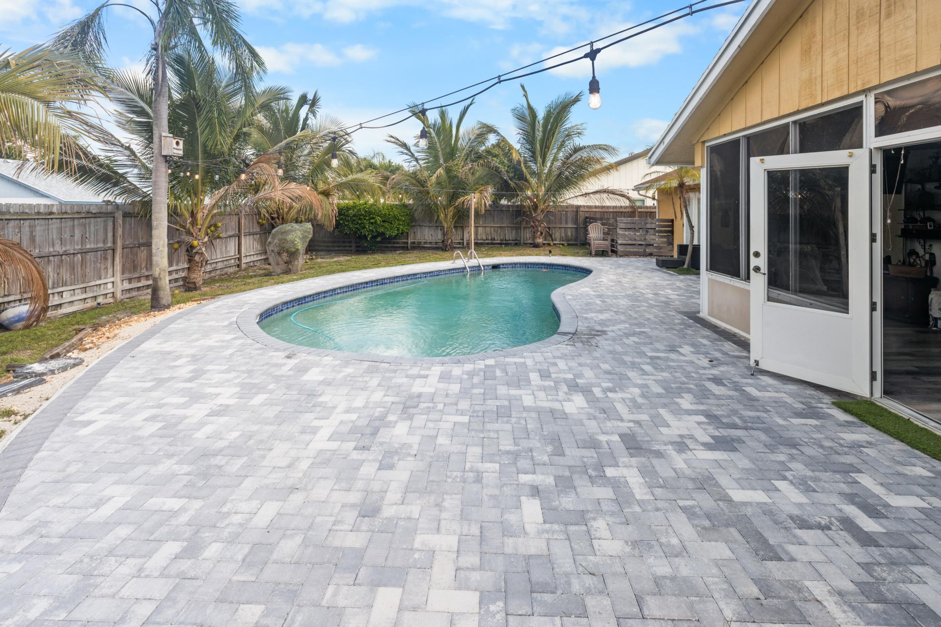 1127 NW 9th Street, Boynton Beach, FL 33426 Photo