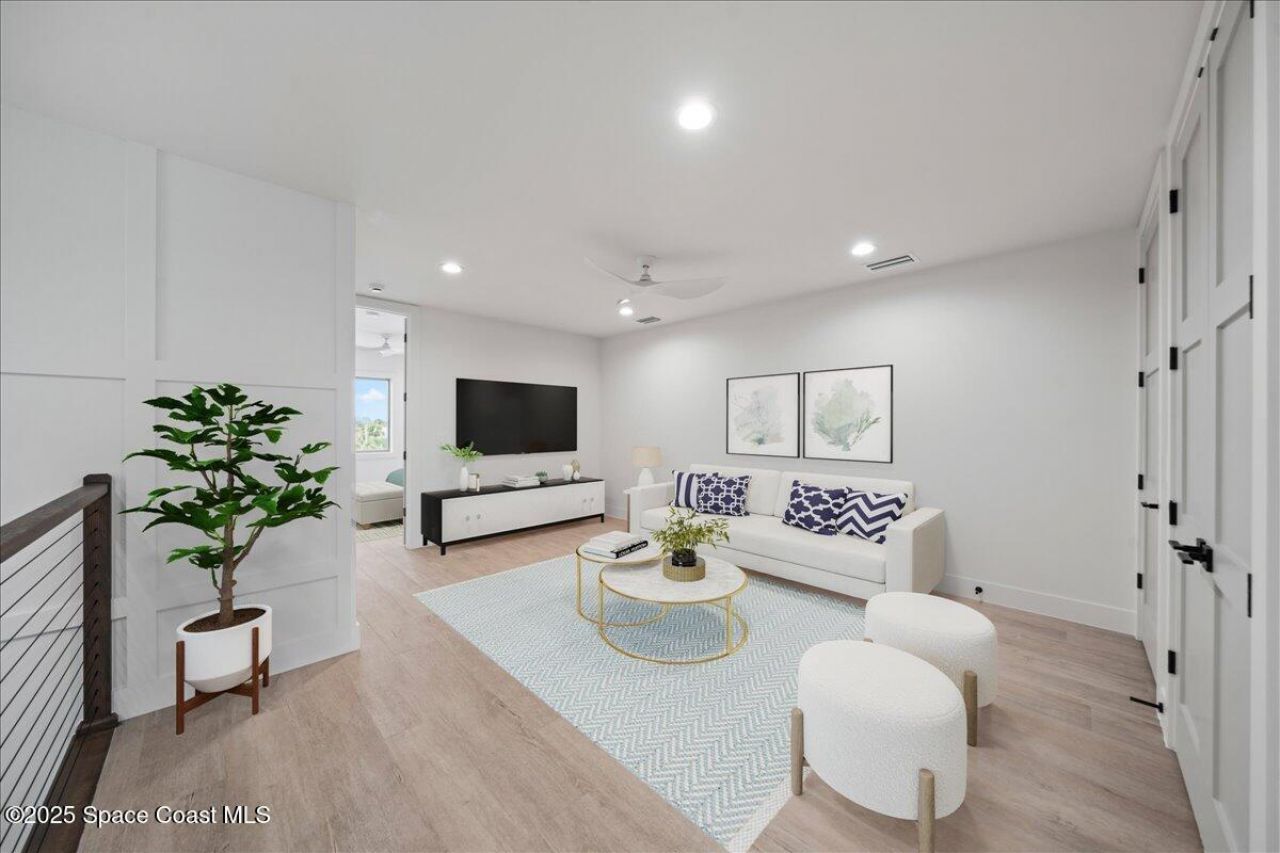 1004 Wave Crest Avenue , Indialantic, FL 32903 Photo