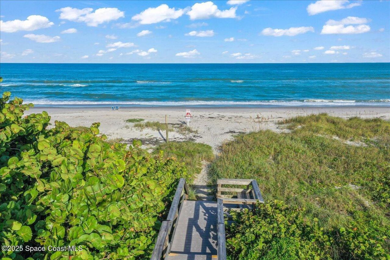 1004 Wave Crest Avenue , Indialantic, FL 32903 Photo