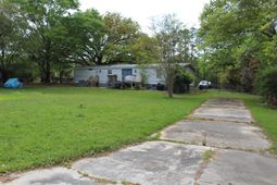 256 Newell Drive photo 4