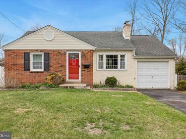 367 WINDSOR AVENUE, HATBORO, PA 19040