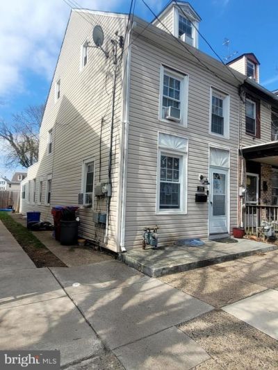 574 BATH STREET , BRISTOL, PA 19007