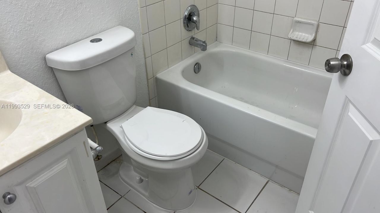 1953 Freeport Ln, Unit 1953, Riviera Beach, FL 33404 Photo