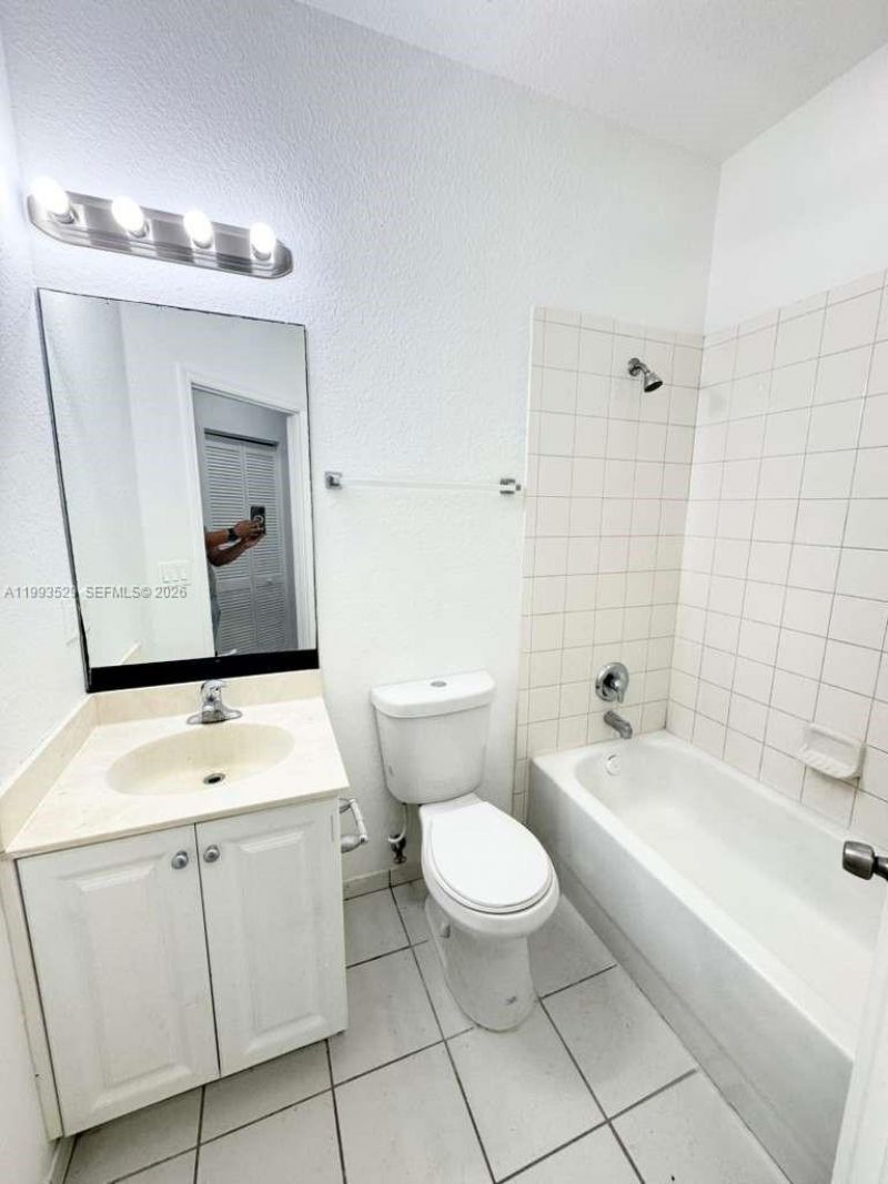 1953 Freeport Ln, Unit 1953, Riviera Beach, FL 33404 Photo