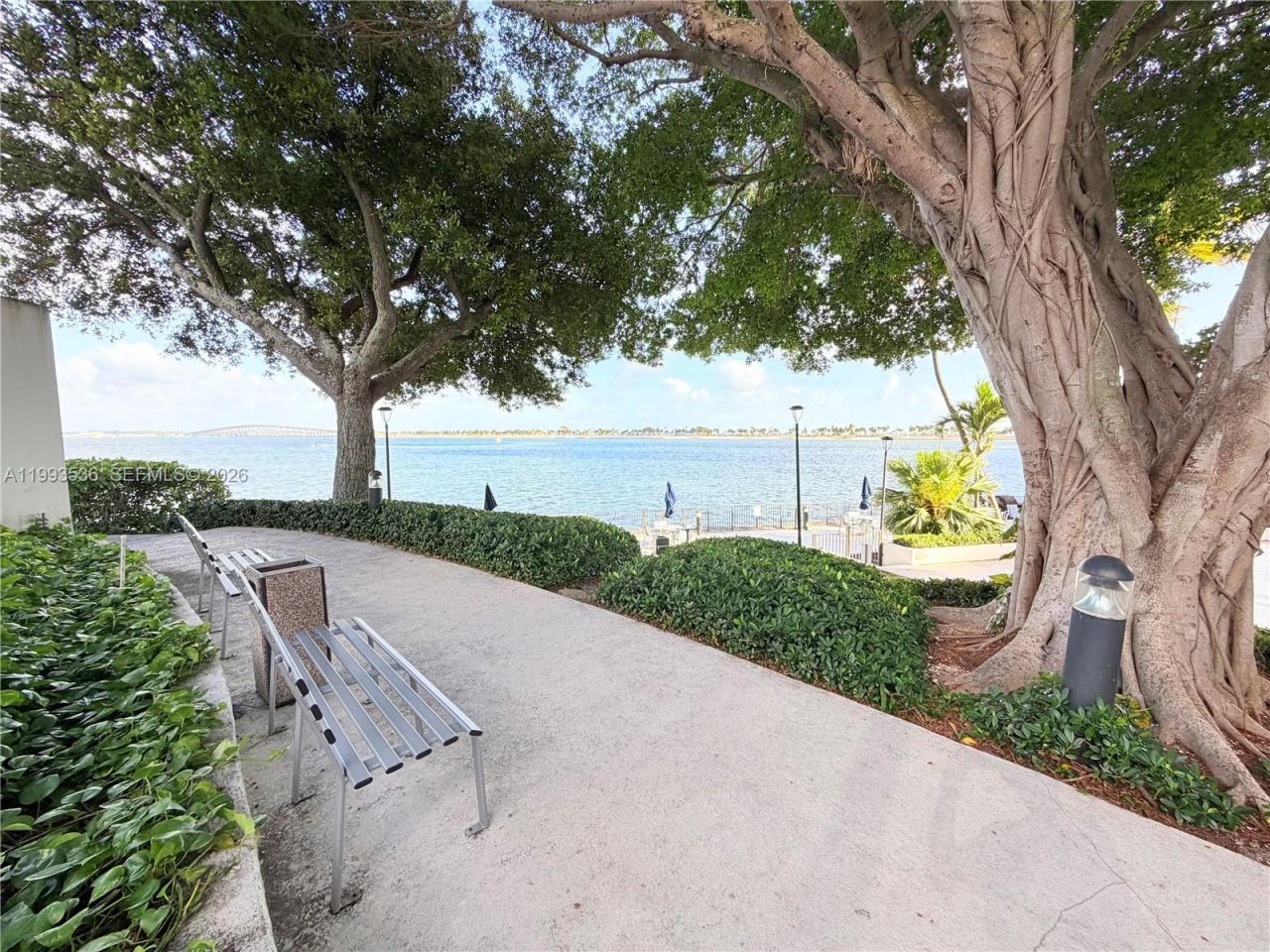 2333 Brickell Ave, Unit 1407, Miami, FL 33129 Photo