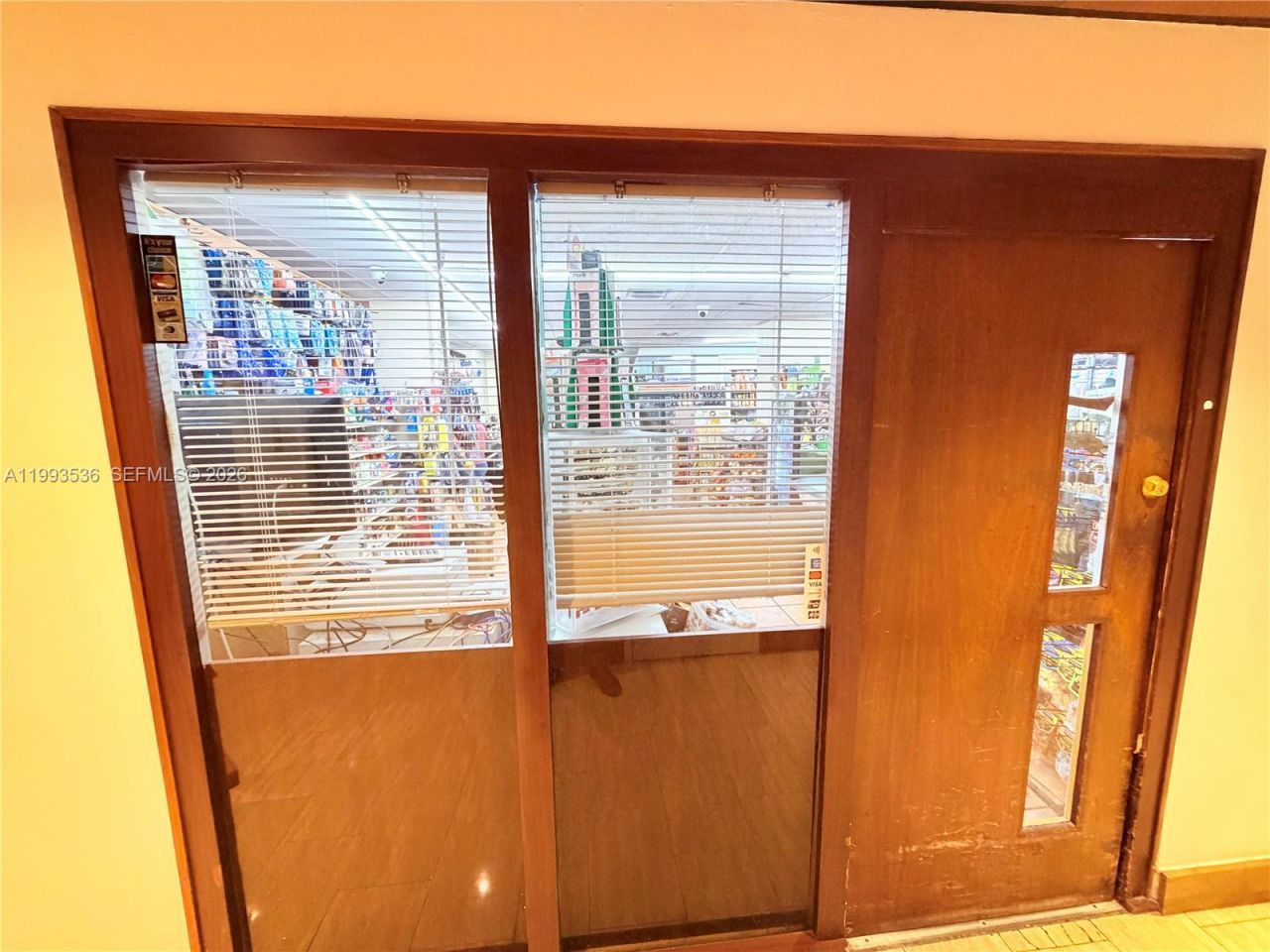 2333 Brickell Ave, Unit 1407, Miami, FL 33129 Photo