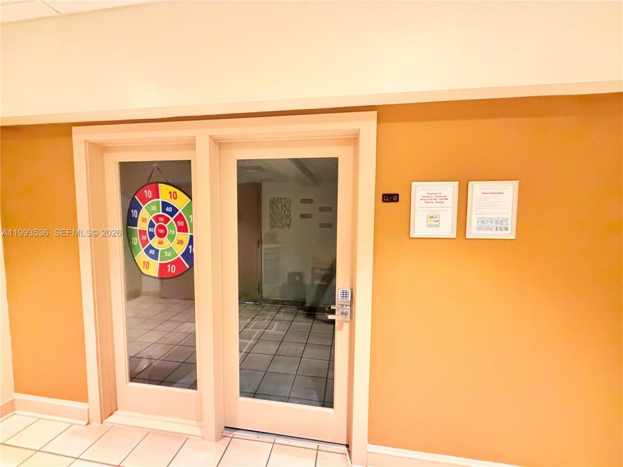 2333 Brickell Ave, Unit 1407, Miami, FL 33129 Photo