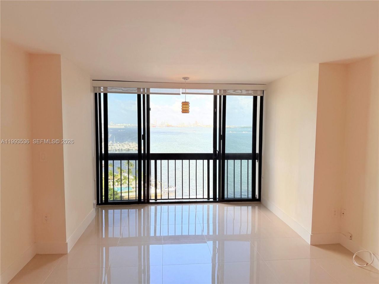 2333 Brickell Ave, Unit 1407, Miami, FL 33129 Photo