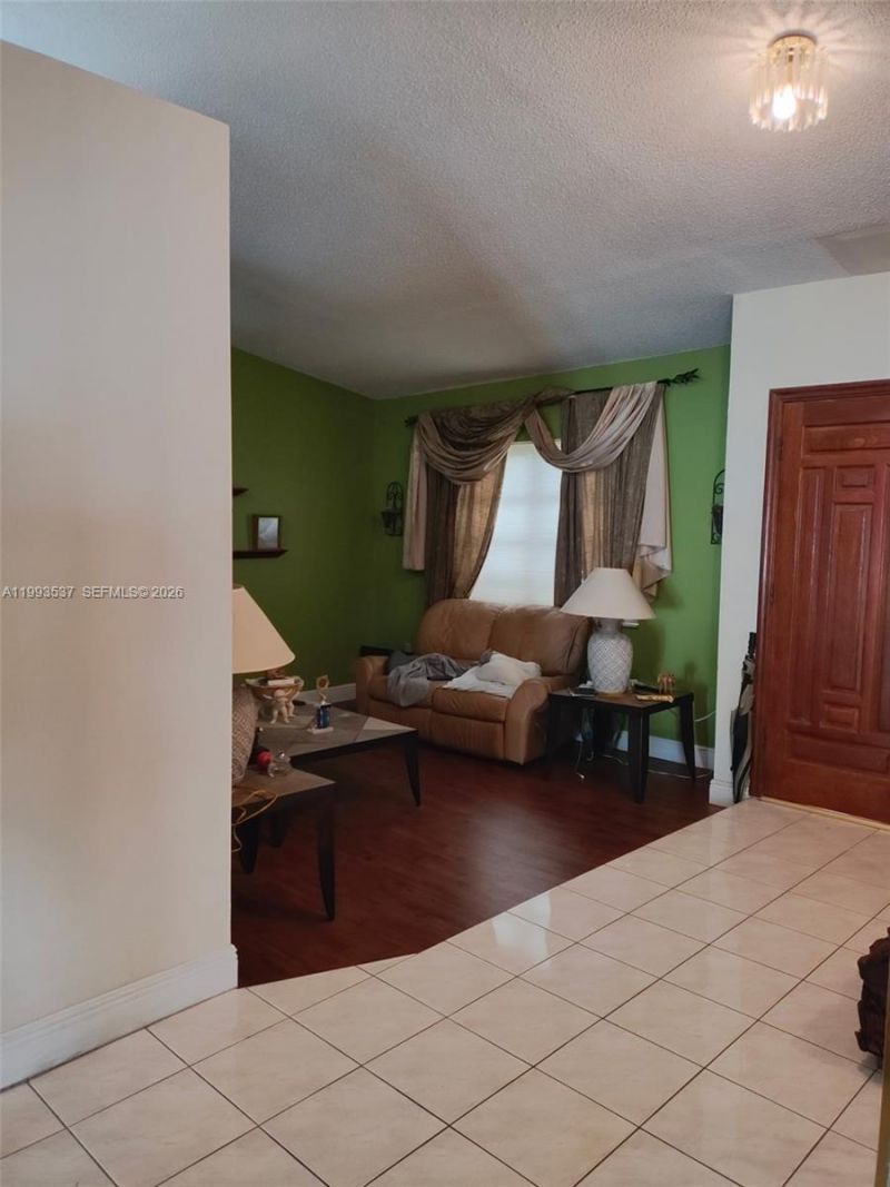 14482 SW 97th St , Miami, FL 33186 Photo