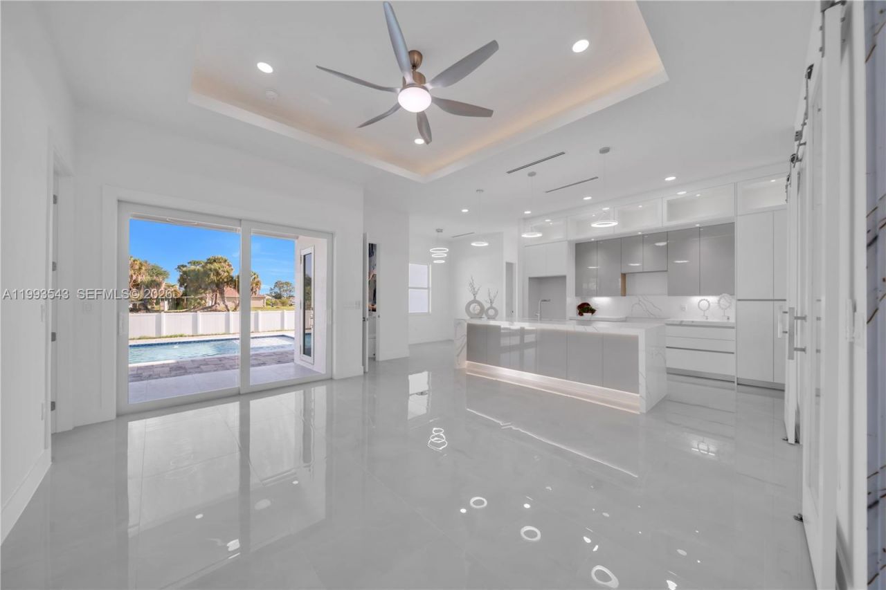 4100 15th St SW , Lehigh Acres, FL 33976 Photo