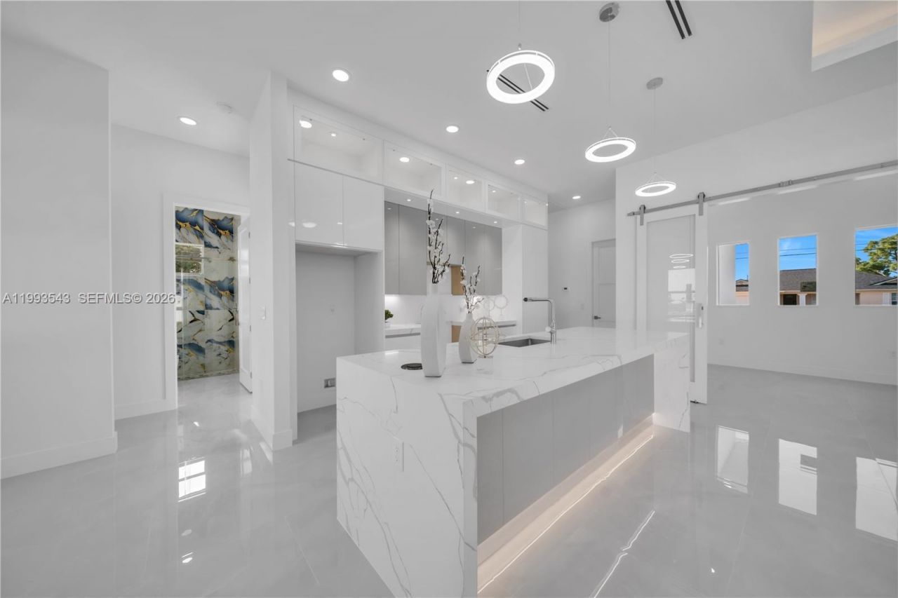 4100 15th St SW , Lehigh Acres, FL 33976 Photo