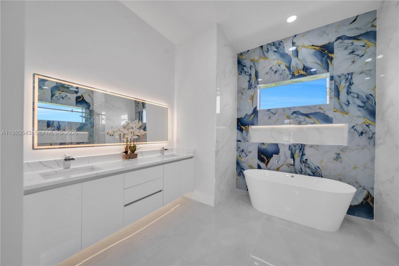 4100 15th St SW , Lehigh Acres, FL 33976 Photo