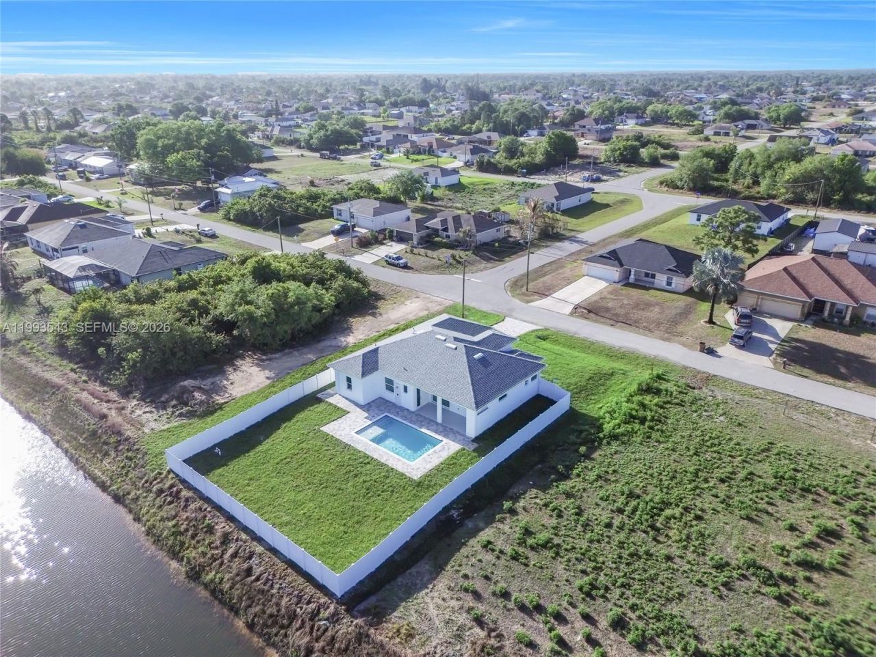 4100 15th St SW , Lehigh Acres, FL 33976 Photo