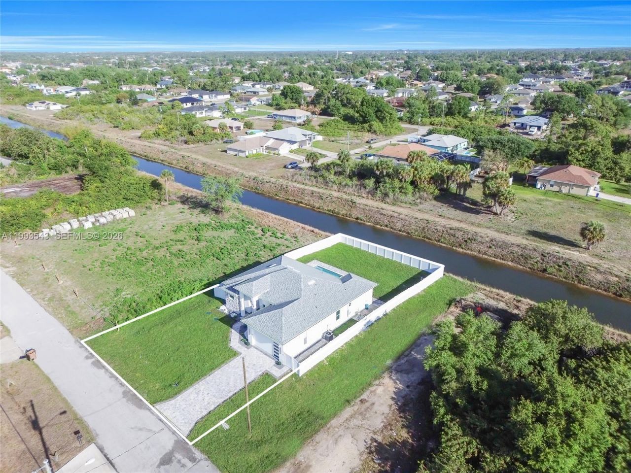 4100 15th St SW , Lehigh Acres, FL 33976 Photo