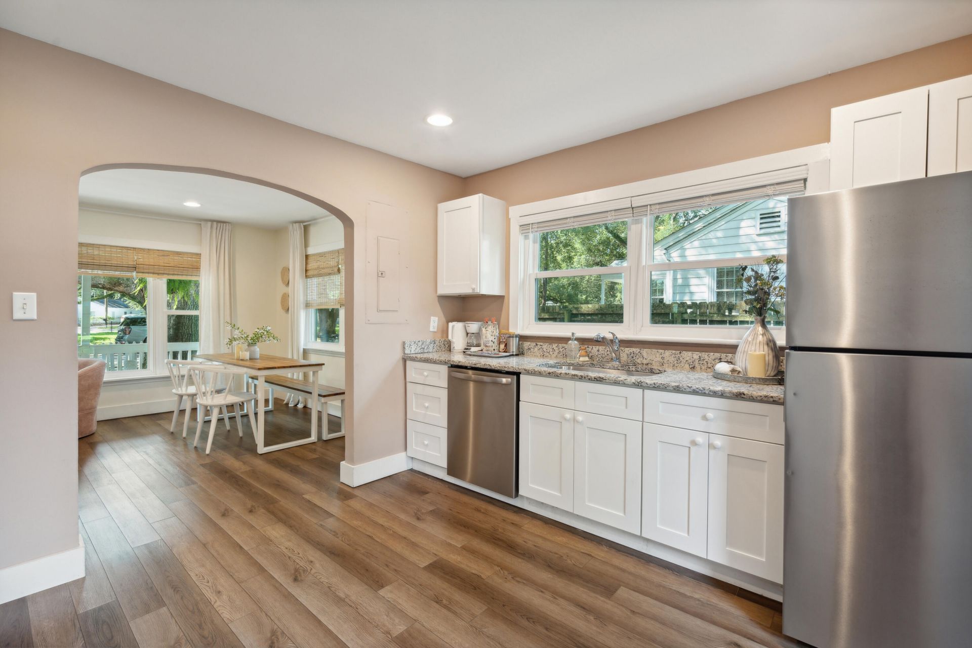 4419 Lambert Street Photo 22