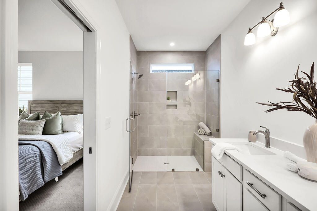 785 Blueway Avenue Photo 19