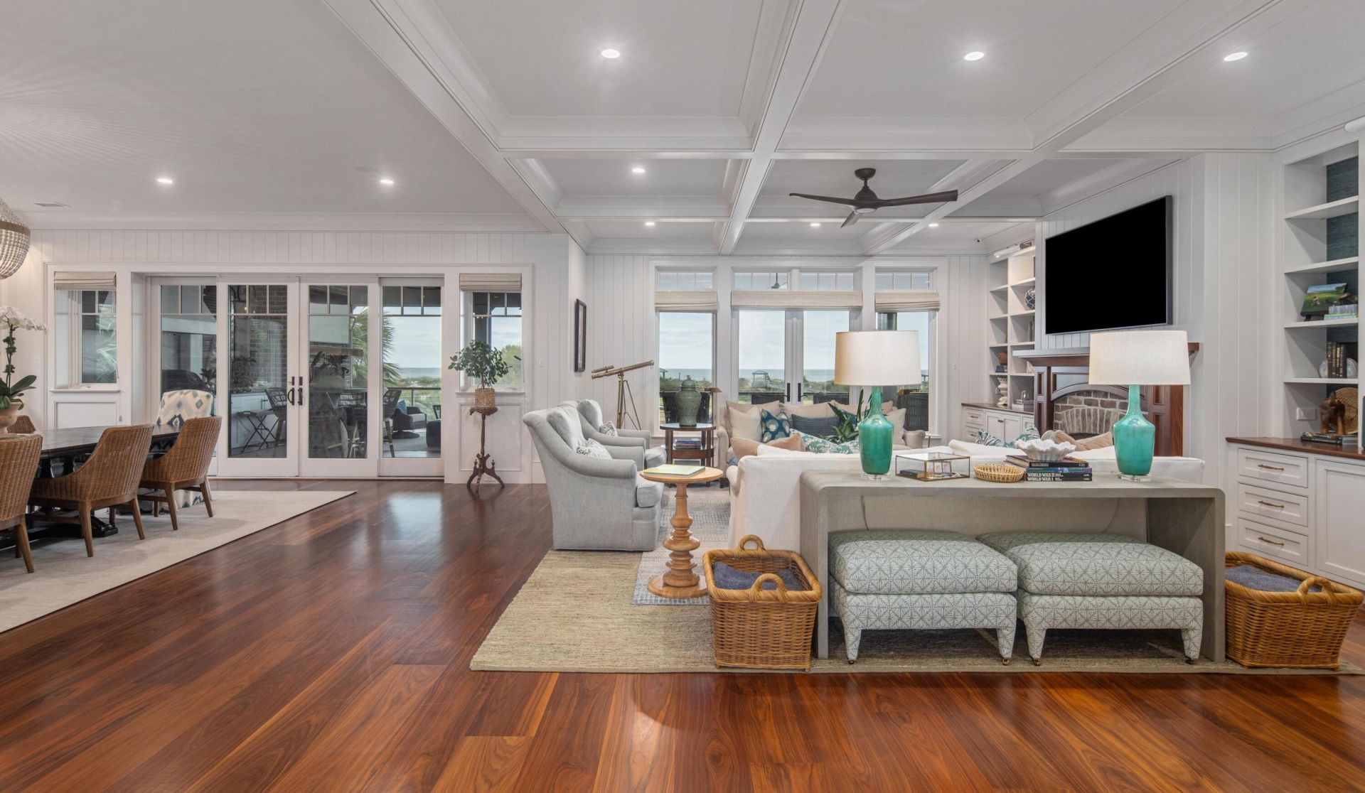 2406 Palm Boulevard Photo 17