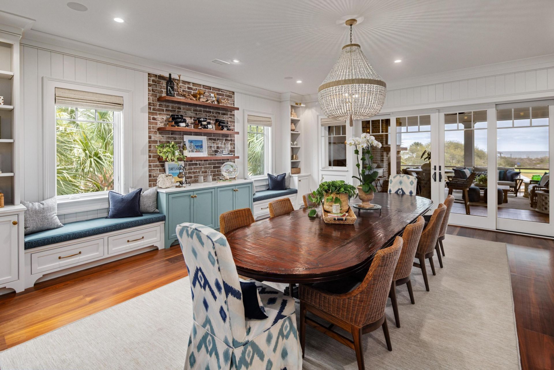 2406 Palm Boulevard Photo 19