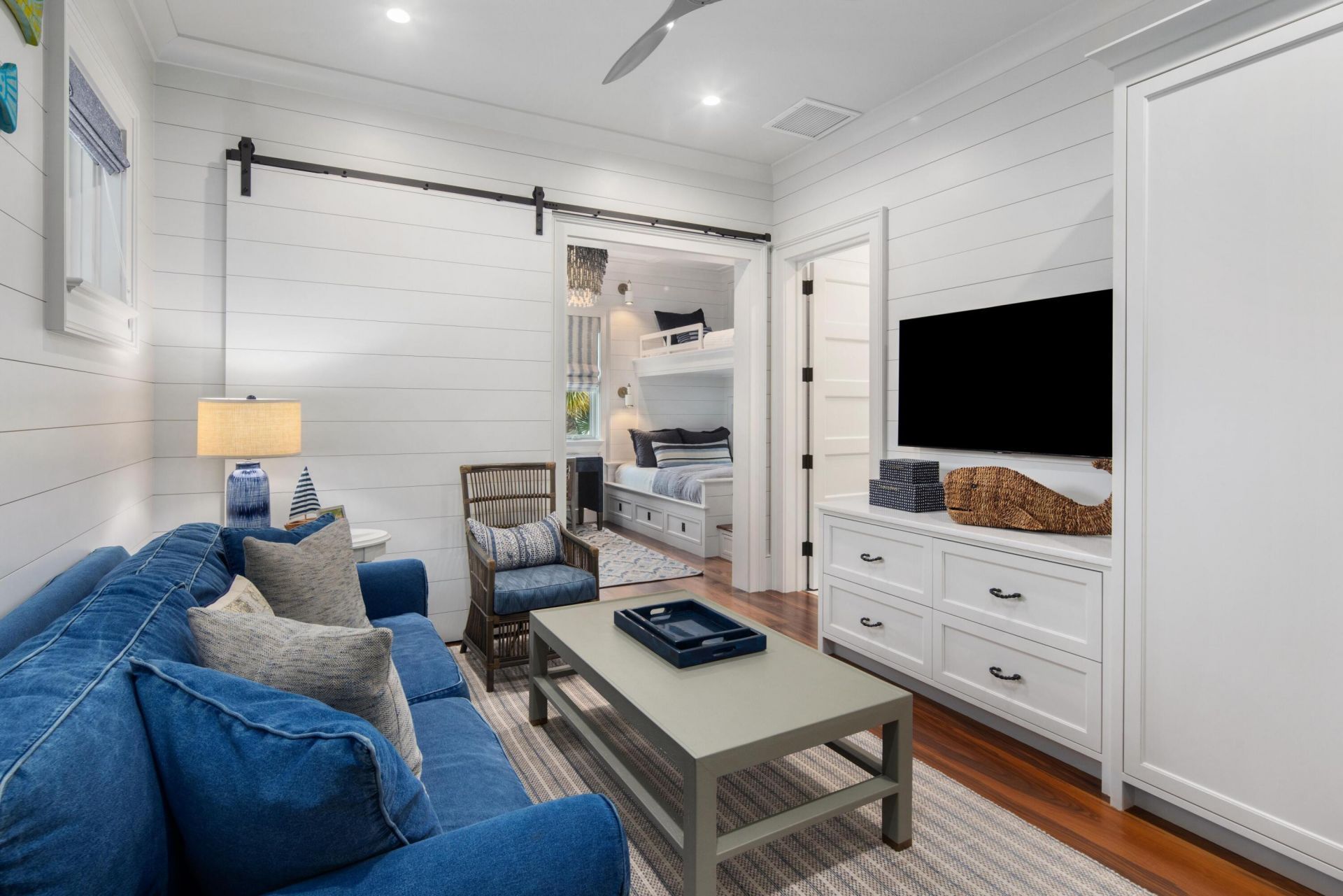 2406 Palm Boulevard Photo 34