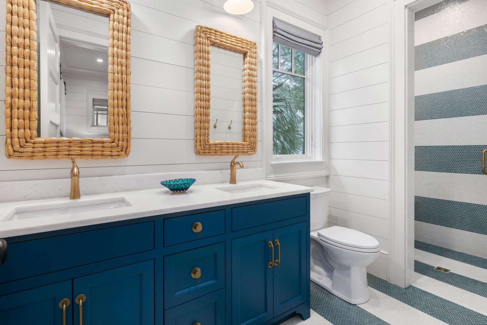 2406 Palm Boulevard Photo 35