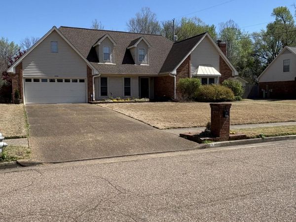 3490 SUMMERDALE DR, Bartlett, TN 38133