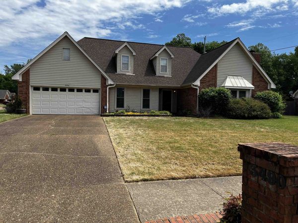 3490 SUMMERDALE DR, Bartlett, TN 38133