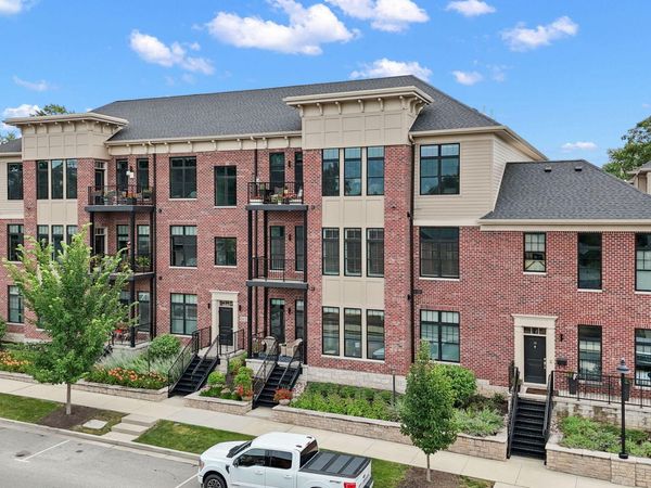 204 N Campbell Street , Valparaiso, IN 46385