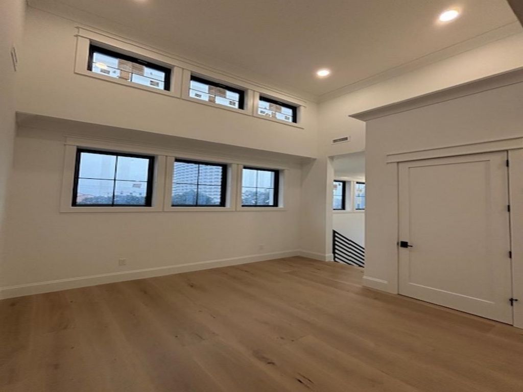 5515 Porcher Ave.  Photo 31