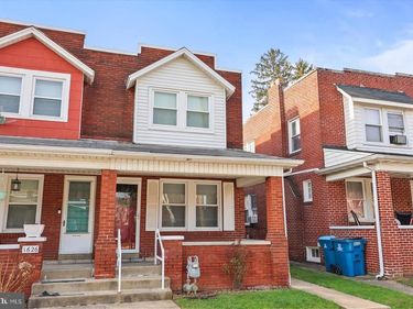 1628 W PHILADELPHIA STREET, YORK, PA 17404
