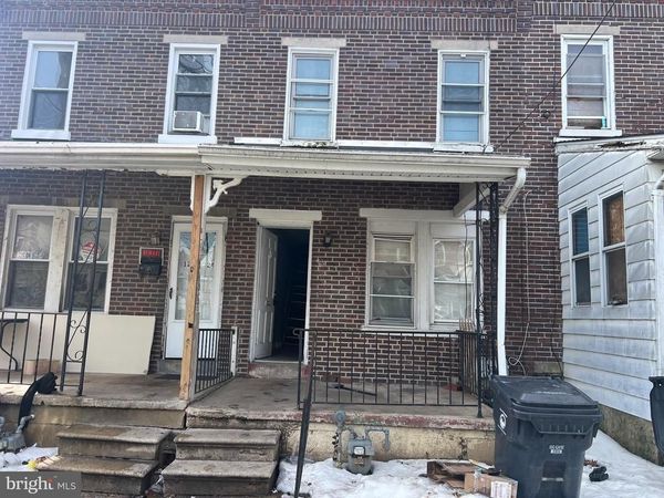 120 E 24TH STREET, WILMINGTON, DE 19802