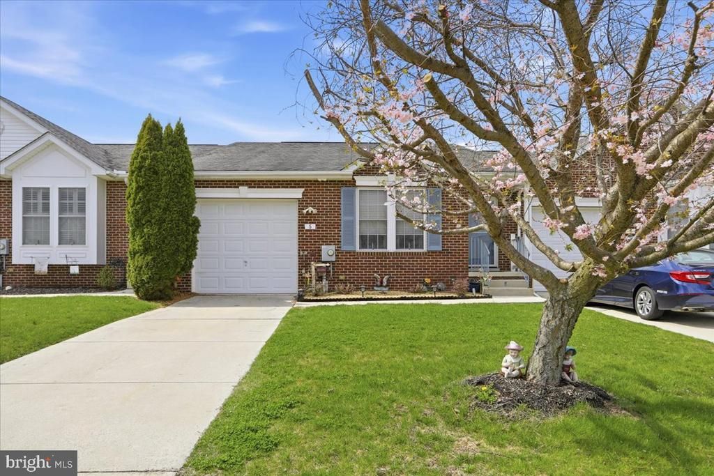 5 ECKSTINE COURT , SMITHSBURG, MD 21783