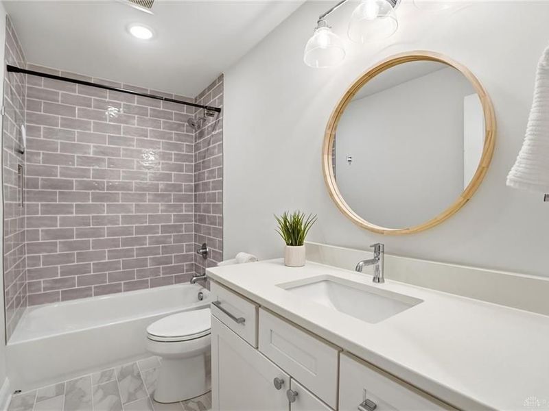 3847 Drake Avenue, Cincinnati, OH 45209 Photo 44