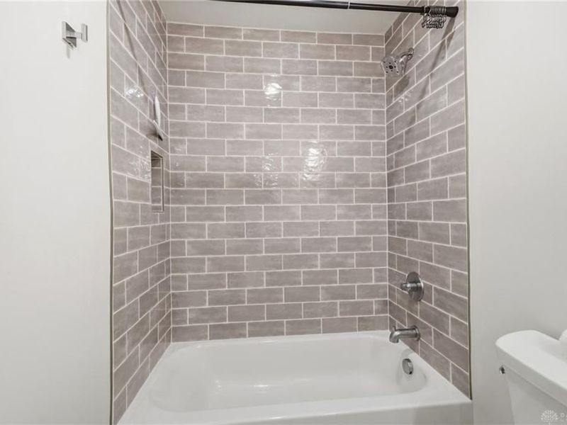 3847 Drake Avenue, Cincinnati, OH 45209 Photo 46