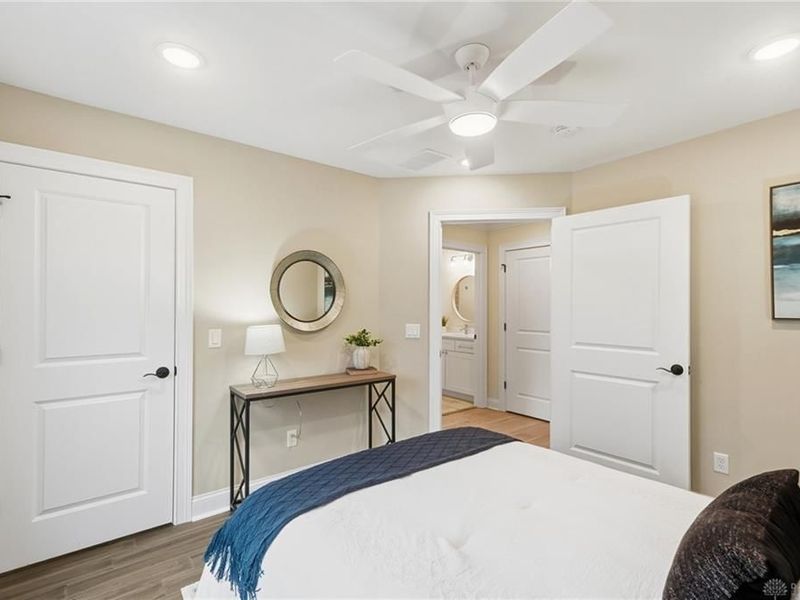 3847 Drake Avenue, Cincinnati, OH 45209 Photo 48