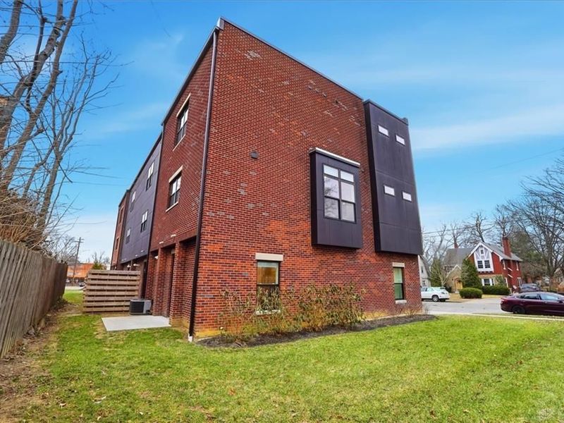 3847 Drake Avenue, Cincinnati, OH 45209 Photo 57