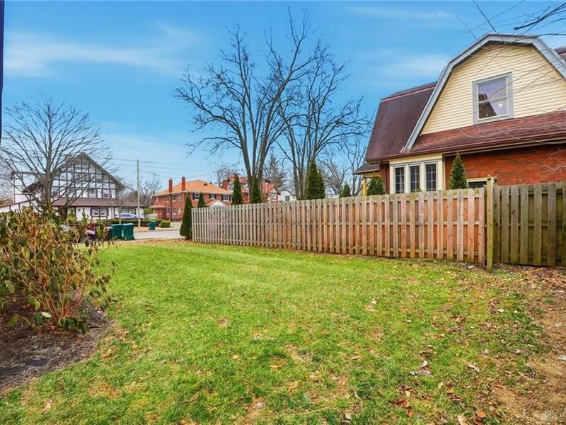 3847 Drake Avenue, Cincinnati, OH 45209 Photo 62