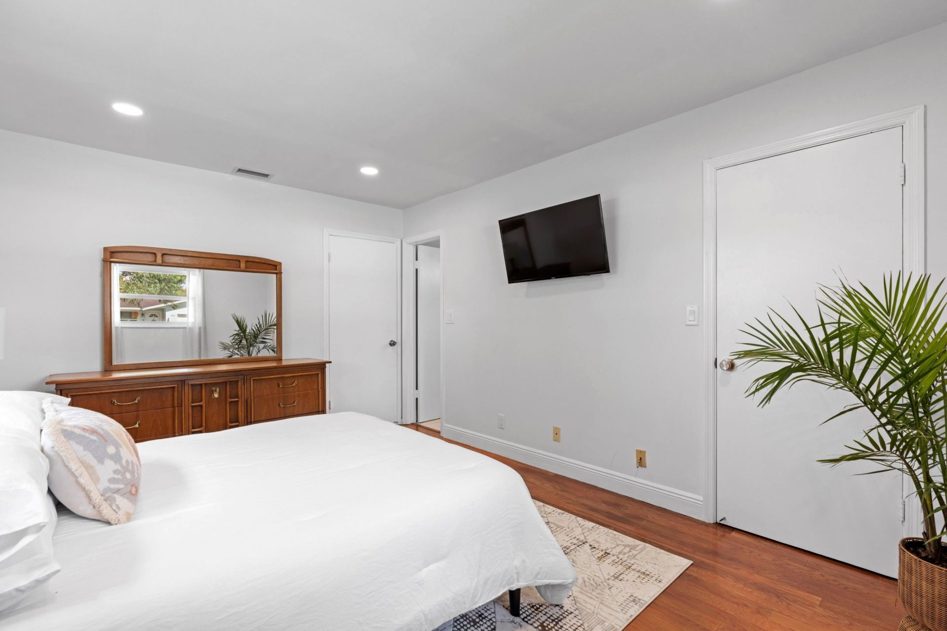 324 Sandpiper Avenue, Royal Palm Beach, FL 33411 Photo