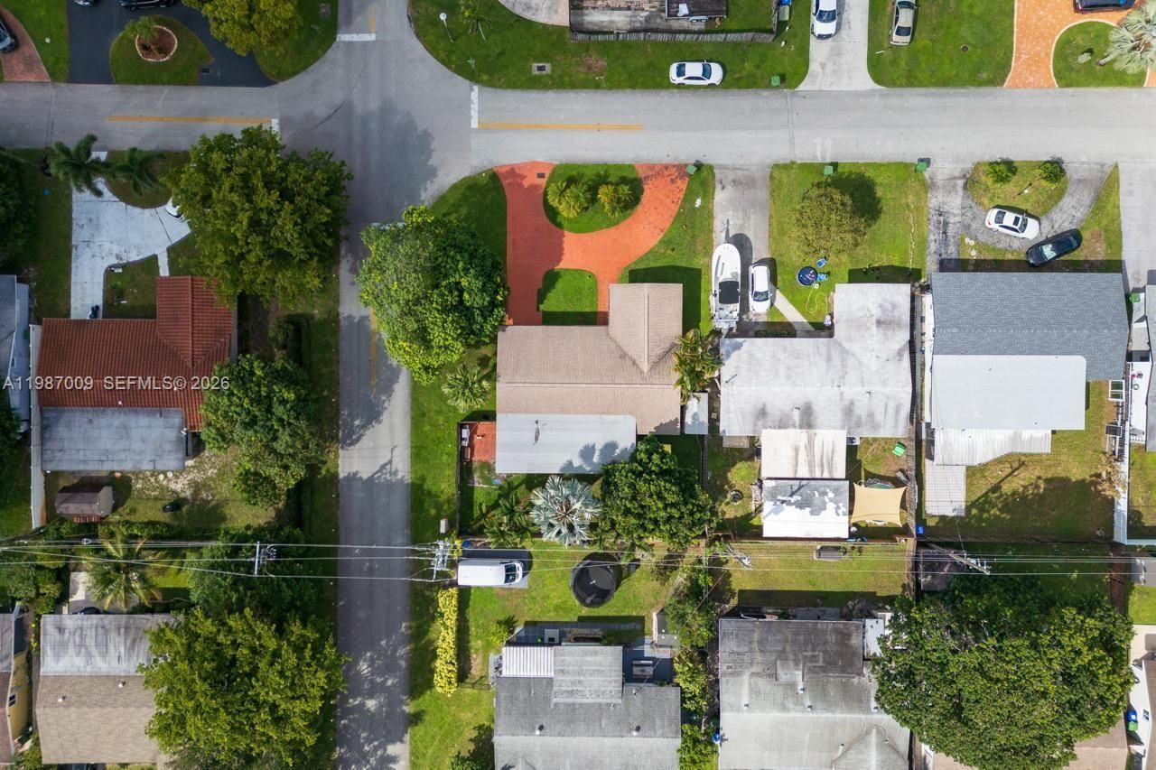 8740 NW 11th St , Pembroke Pines, FL 33024 Photo