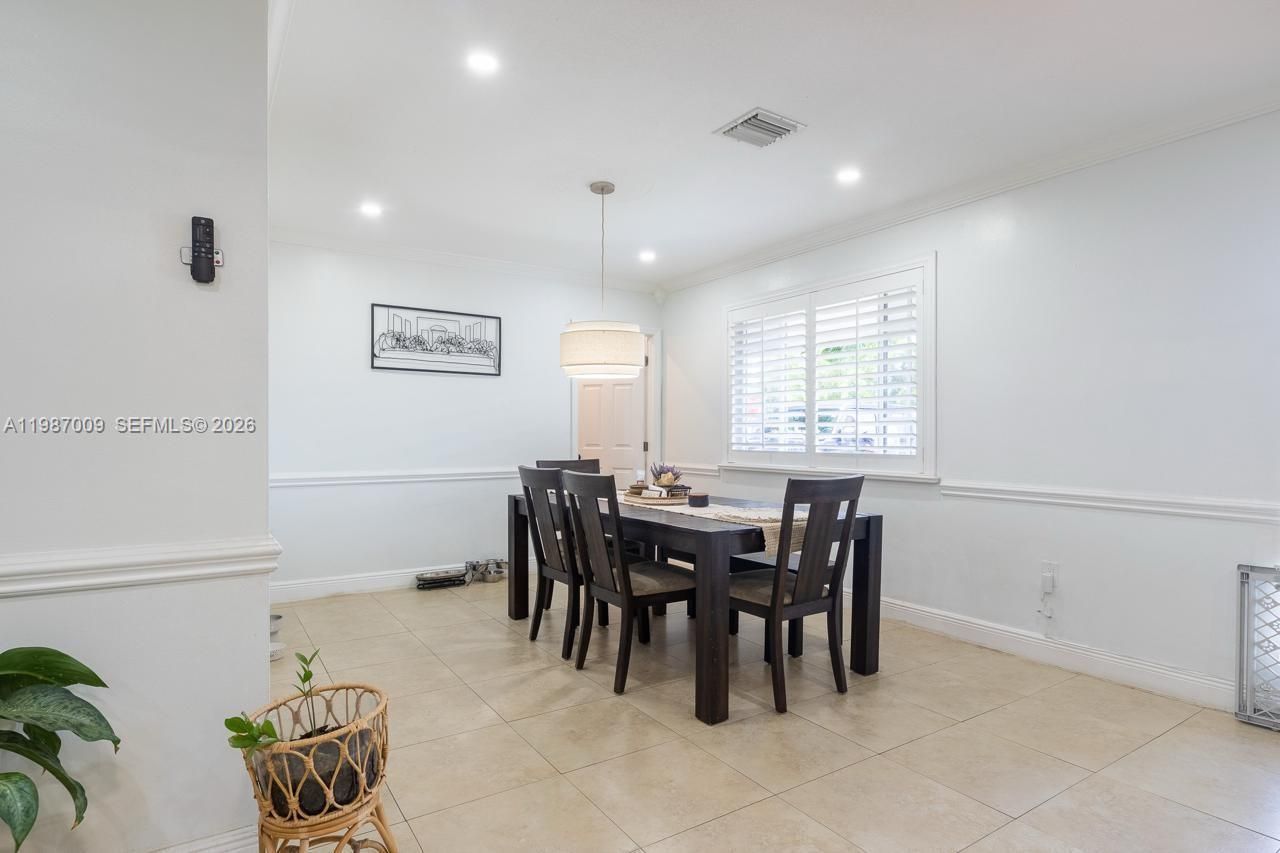 8740 NW 11th St , Pembroke Pines, FL 33024 Photo